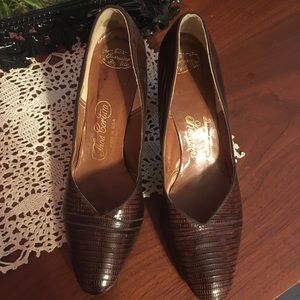 Vintage 1950s Reptile Heels Pinup Retro